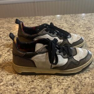 Steve Madden black copper white. Size 8